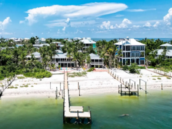 Captiva Vacation Rental 3 Bedroom Beach Home Sleeps 10